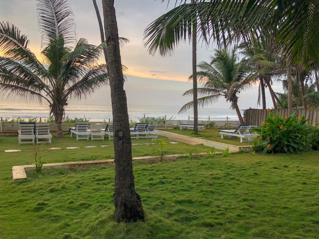 Leela Cottages Morjim Buitenkant foto